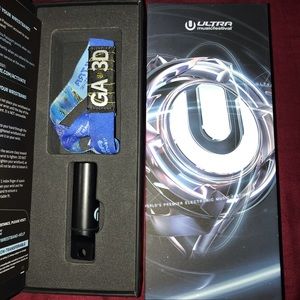 🛑SOLD!!!🛑Ultra music festival wristband